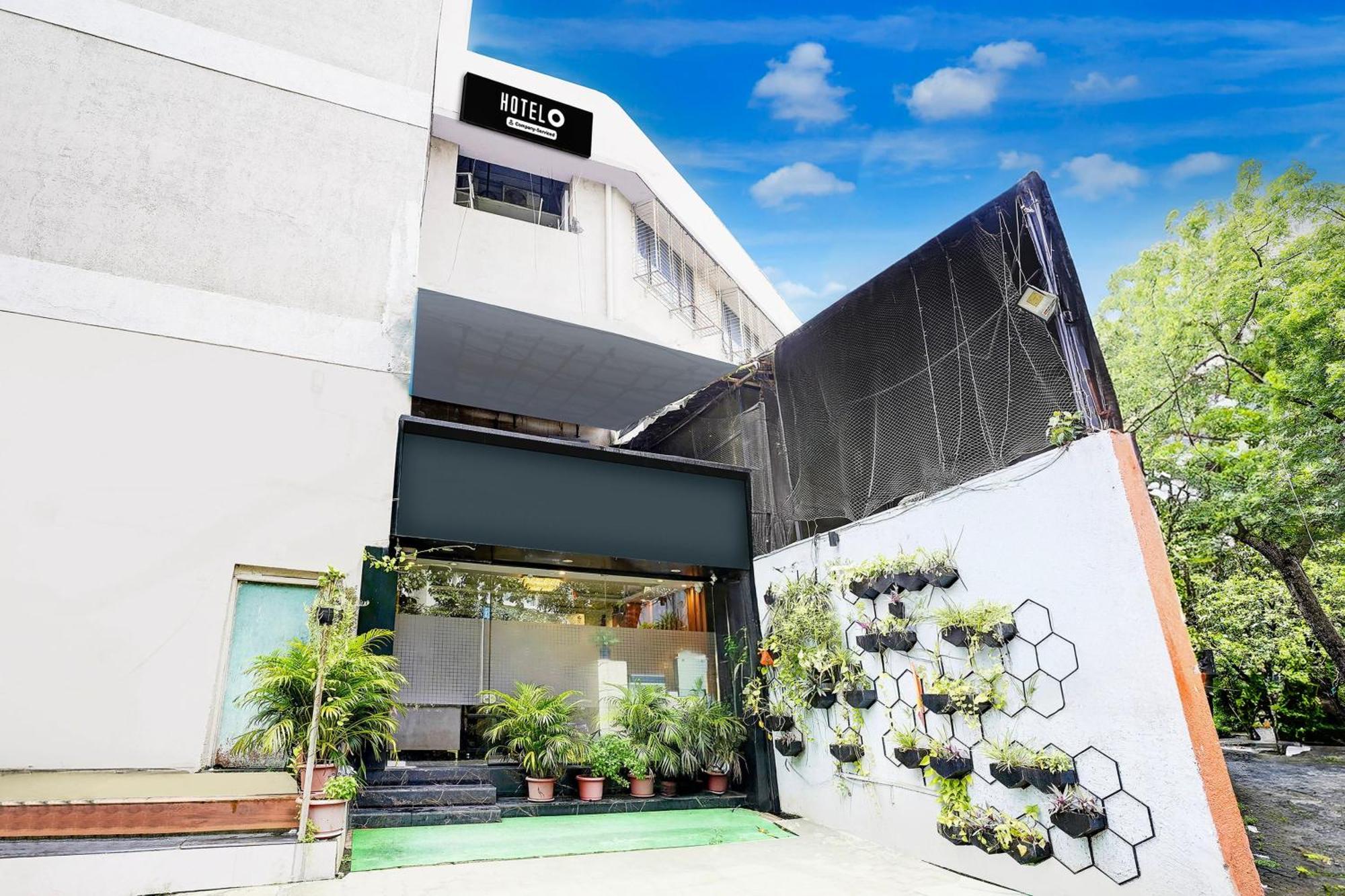 Super Hotel O Sakinaka Andheri Kurla Road Мумбаи Экстерьер фото