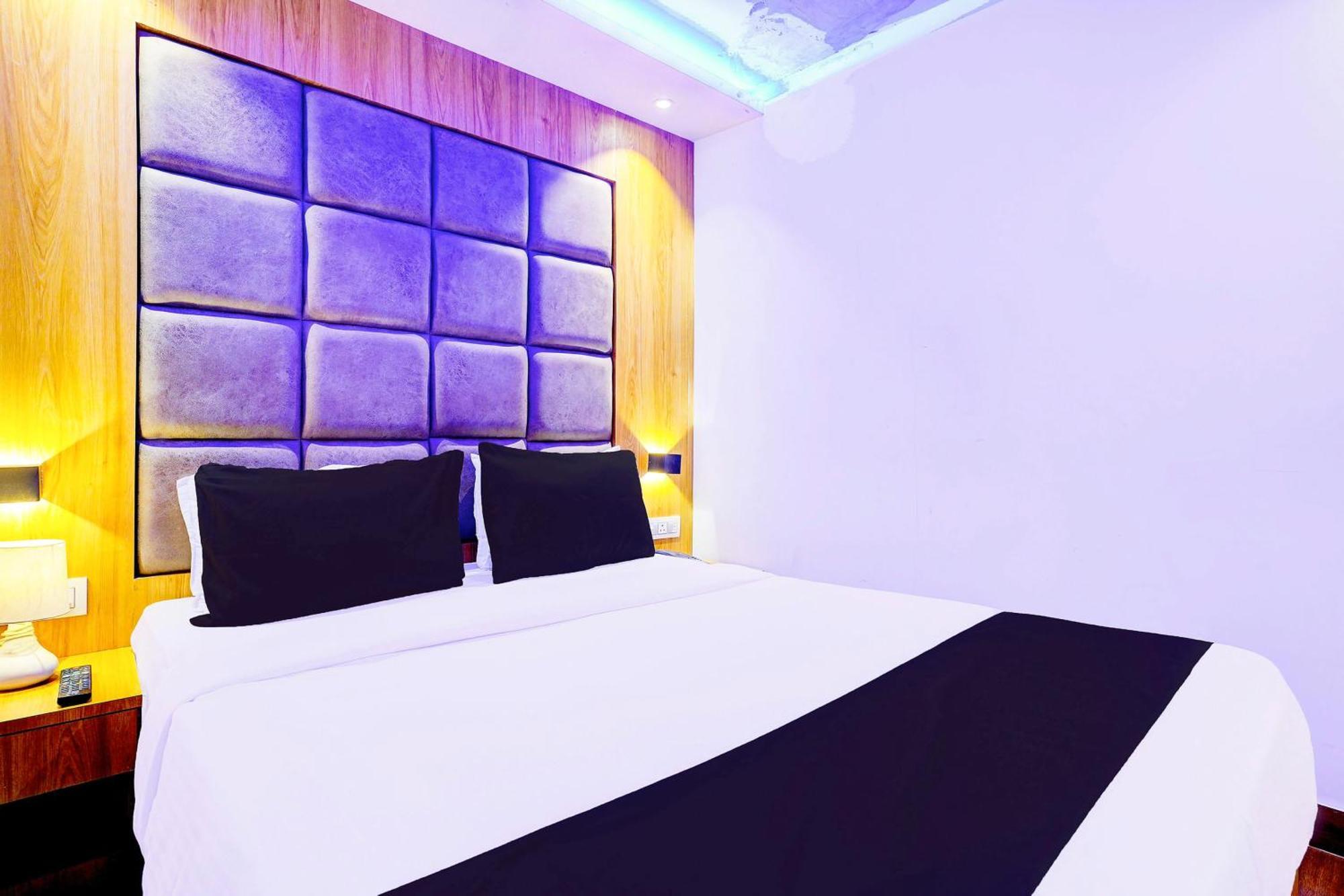 Super Hotel O Sakinaka Andheri Kurla Road Мумбаи Экстерьер фото